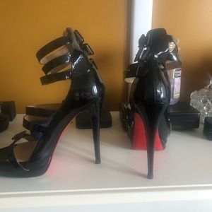 Christian Louboutin size 39 1/2
